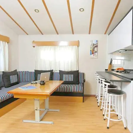 Holiday home Charming In With Mountain View *